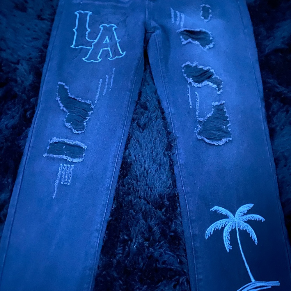 Distressed Blue Jeans with LA and Palm Tree Design
